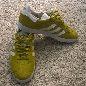 Gazelle Adidas new!